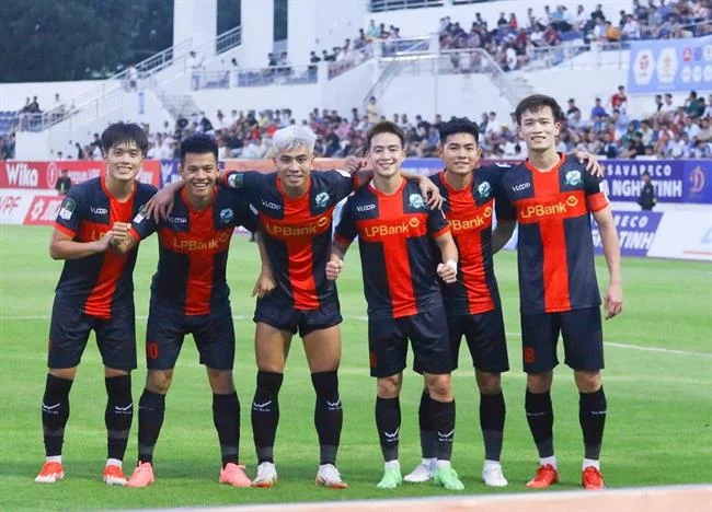 Hình ảnh giải đấu eSports chuyên nghiệp